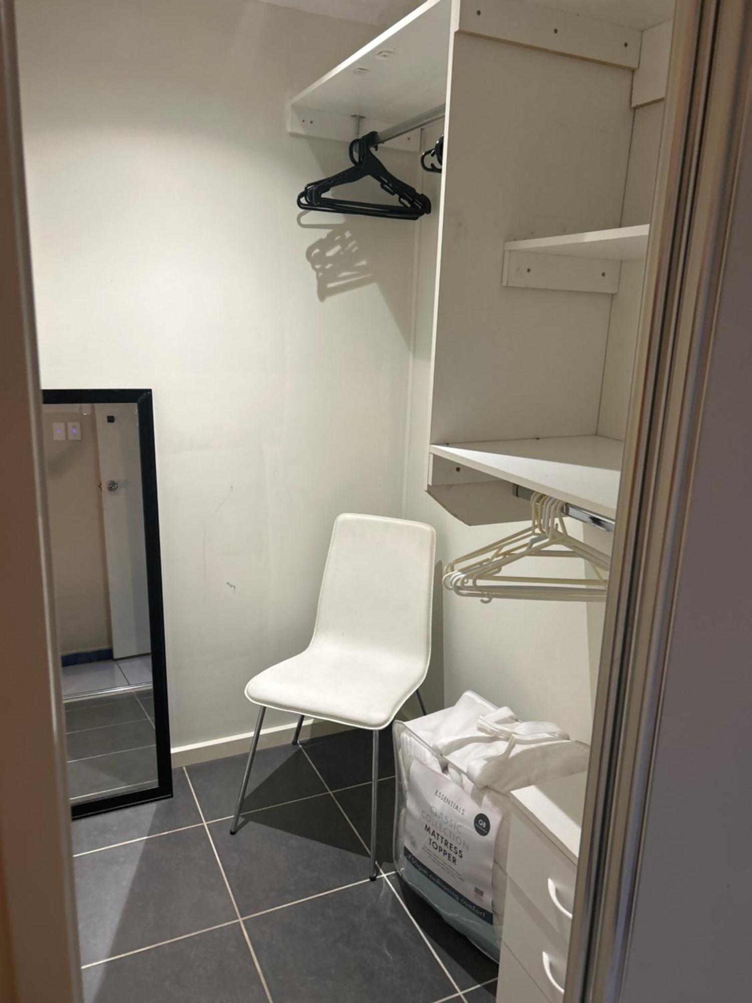 Manhattan B&B Guest Rooms North Lakes Bagian luar foto